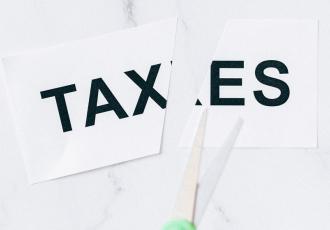 A Practical Proposal to End Corporate Tax abuse: METR, a minimum effective tax rate for multinationals