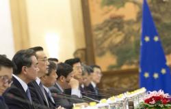 Rebalancing EU-China Relations: The Case for an EU-China FTA Rebalancing EU-China Relations: The Case for an EU-China FTA