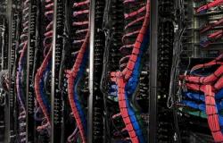 Machines that Learn to Do, and Do to Learn: What is Artificial Intelligence? Machines that Learn to Do, and Do to Learn: What is Artificial Intelligence?