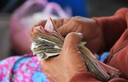 Would Gradual De‐Dollarization and More Financing in Local Currencies Boost Trade? Would Gradual De‐Dollarization and More Financing in Local Currencies Boost Trade?