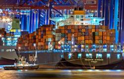 World Trading System under Stress: Scenarios for the Future World Trading System under Stress: Scenarios for the Future