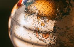 Teaching Global Citizenship: The Global Leadership Initiative, its Impact and Challenges Teaching Global Citizenship: The Global Leadership Initiative, its Impact and Challenges