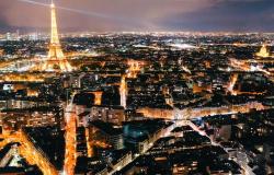 Overcoming gridlock? The role of city networks in transnational cooperation on climate mitigation Overcoming gridlock? The role of city networks in transnational cooperation on climate mitigation