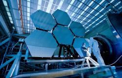 New Challenges for European Space Industrial Policy New Challenges for European Space Industrial Policy