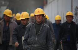 Fragmented Governance in the Belt and Road Initiative: Aligning Policy With SDGs 8 and 9