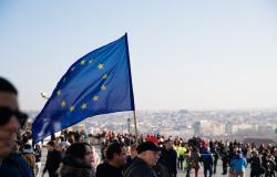 Securing Democracy: Online Political Advertising Regulations and Practices in the EU and its Member States