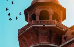 Islamic Moral Economy: Bringing Back Substantive Morality to Humanise Islamic Finance Islamic Moral Economy: Bringing Back Substantive Morality to Humanise Islamic Finance