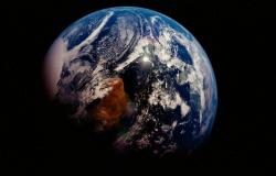 What is Earth? How We Answer could Define Our Future What is Earth? How We Answer could Define Our Future