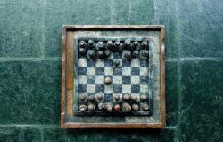 Freedom by North-West: The obscurantist nature of East European nationalisms Freedom by North-West: The obscurantist nature of East European nationalisms