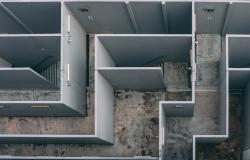 Deadly Delusions and the Imperative for Decision Change Deadly Delusions and the Imperative for Decision Change