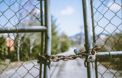 How to Open Borders during the Covid-19 Pandemic: Differentiating, Zoning, and Unifying How to Open Borders during the Covid-19 Pandemic: Differentiating, Zoning, and Unifying
