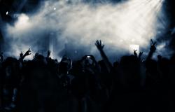 Do more clubbing. How forming partnerships can help tech middle powers survive the escalating US-China tech war Do more clubbing. How forming partnerships can help tech middle powers survive the escalating US-China tech war