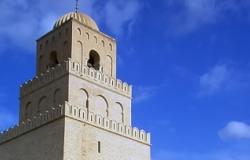 http://foter.com/photo/mosque-large-tower-kairouan-tunisia/