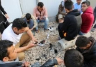 Complex Emergencies 2.0: Dumb Phones, Smart People and the Art of Humanitarian C