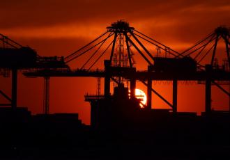 How Can Aid for Trade Support the Resilience of the Least Developed Countries in the Face of Polycrisis?
