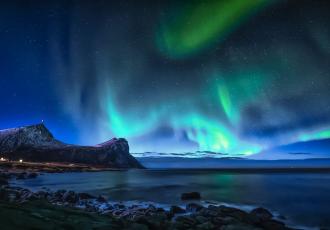 Norwegian Blues? Rethinking the Idea of Middle Powers in an Era of Fuzzy Bifurcation