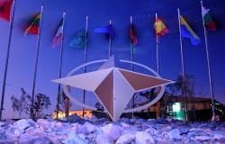 Keep Calm and Carry On (Differently): NATO and CSDP after Brexit Keep Calm and Carry On (Differently): NATO and CSDP after Brexit