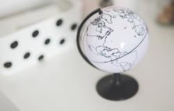 The ‘question of possibilities’ as a leitmotif for re-imagining law for the ‘Anthropocene’ The ‘question of possibilities’ as a leitmotif for re-imagining law for the ‘Anthropocene’