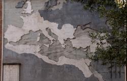 On the Threshold of the Third Globalization: Why liberal capitalism might fail? On the Threshold of the Third Globalization: Why liberal capitalism might fail?